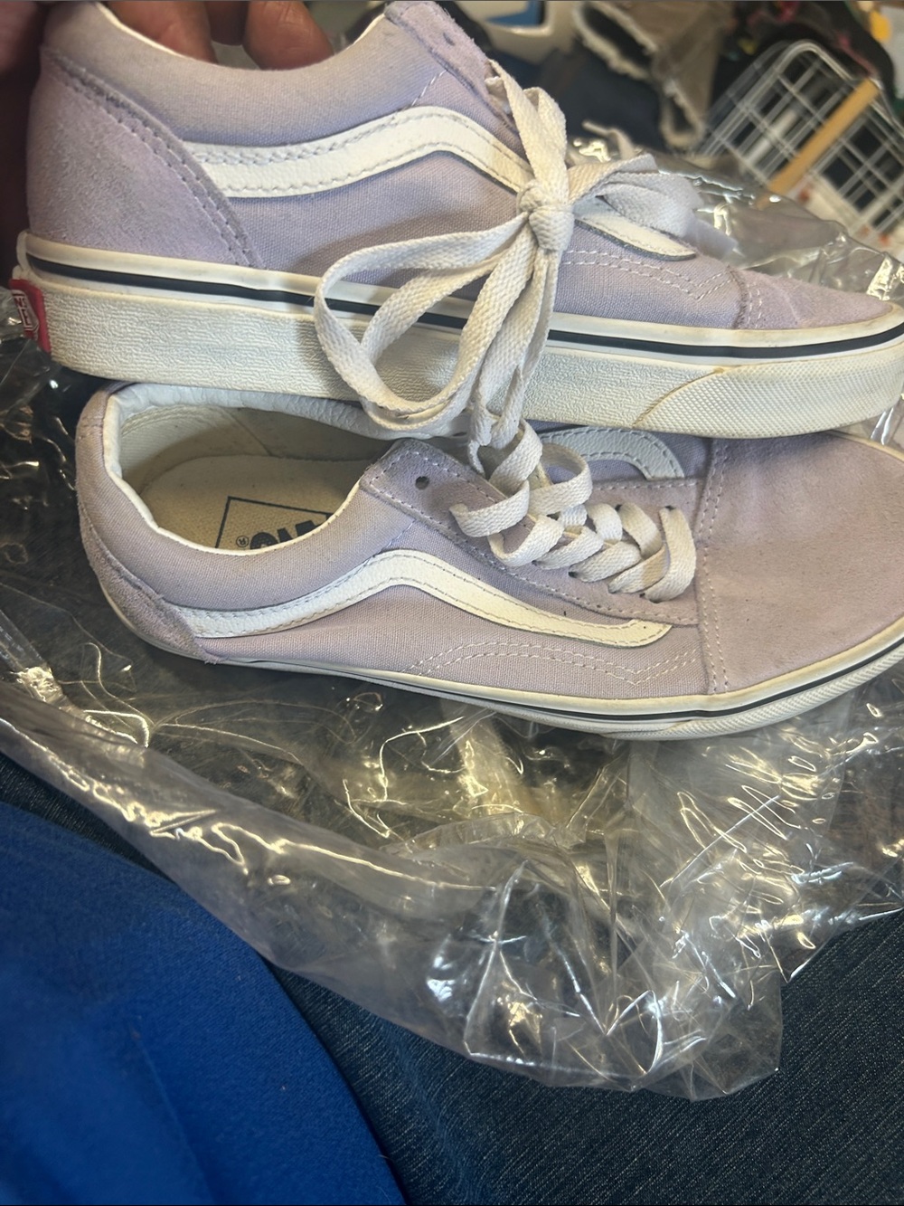 Vans Lavender Low-Top Sneakers with White Stripe unisex - Picture 6 of 7